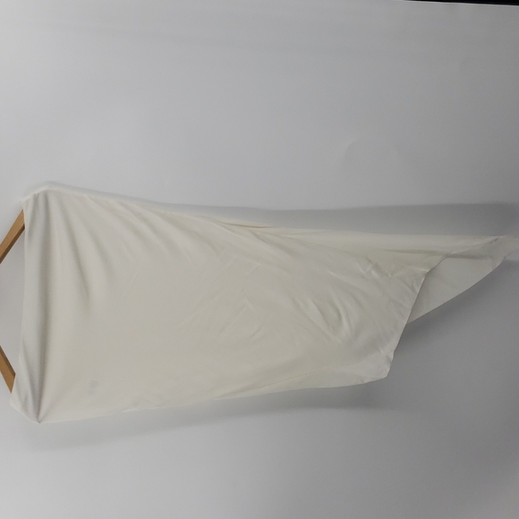 Helmut lang white assymetrical skirt - unfortunately doesn’t fit me :( - Picture 3 of 5